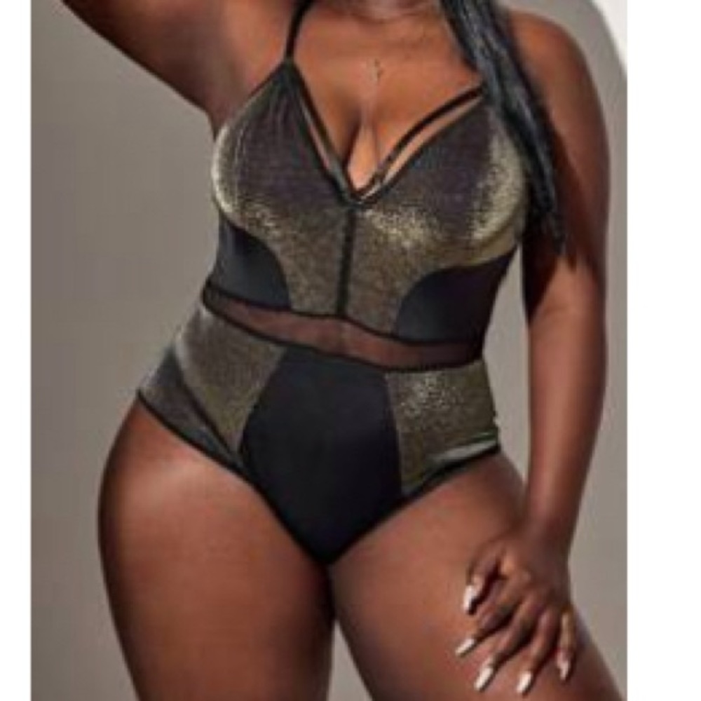Plus Size Black & Gold SHEIN Bodysuit